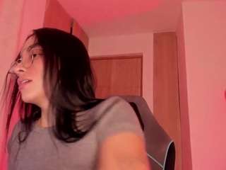 sophievelezz Live Webcam on CamSoda