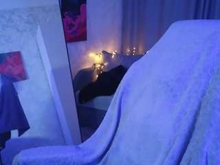 alice-l0's CamSoda show and profile