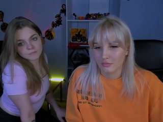 suzi-love camsoda