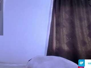 bambylu's CamSoda show and profile