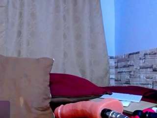 honeypussybiz webcam model