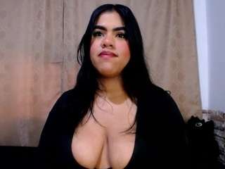 honeypussybiz webcam