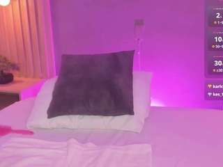 carlina-15 live webcam show