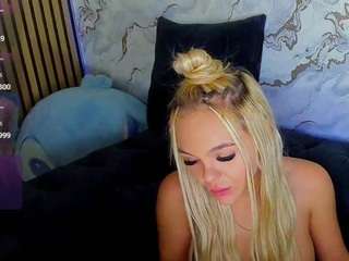 daisyabby03's CamSoda show and profile