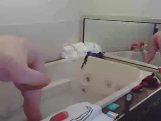 girvbloom webcam model