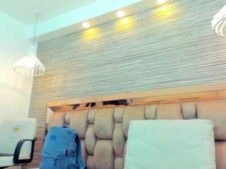 issa-bonnet webcam model