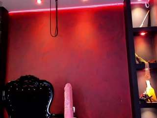 mraniiqueenbdsm