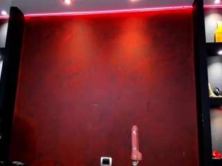 mraniiqueenbdsm