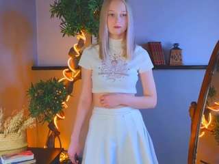 NicholleDearson