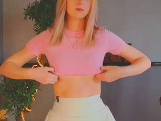 NicholleDearson