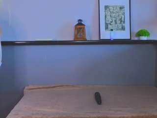 nicholledearson webcam