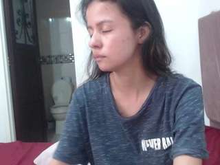 nathaly-jones's CamSoda show and profile