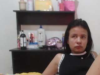nathaly-jones live webcam show