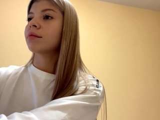  abigailnguyen chat room