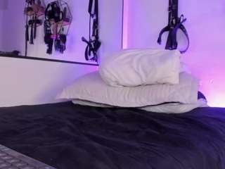 AnnaChernovaa live webcam show