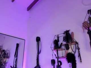 AnnaChernovaa live webcam show