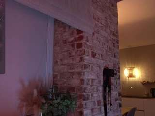 favdream's CamSoda show and profile