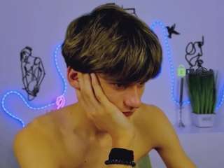 rico-steel Live Webcam on CamSoda