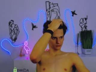 rico-steel's CamSoda show and profile