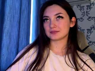 stellahill's CamSoda show and profile