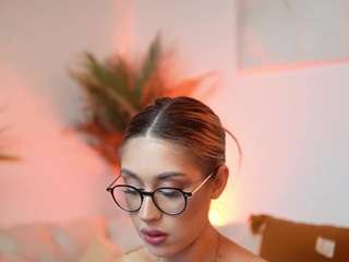 AileenAxa