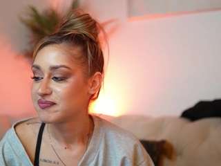 aileenaxa Live Webcam on CamSoda