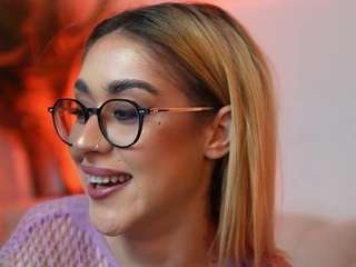 aileenaxa live cam profile