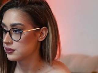 aileenaxa's CamSoda show and profile