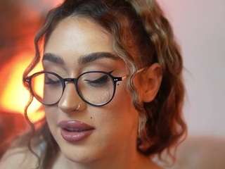 AileenAxa