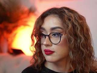 AileenAxa