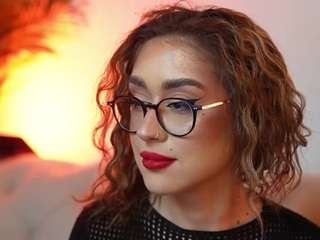 AileenAxa