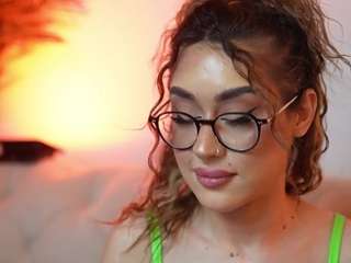 AileenAxa