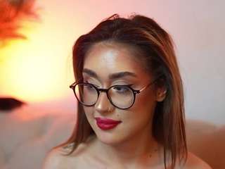AileenAxa