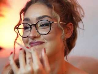 AileenAxa