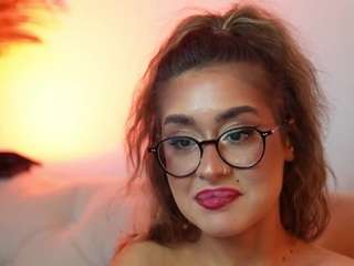 AileenAxa