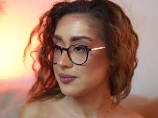 AileenAxa