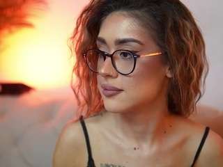AileenAxa
