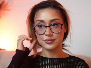 AileenAxa