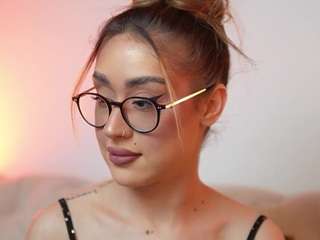 AileenAxa