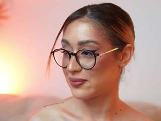 AileenAxa