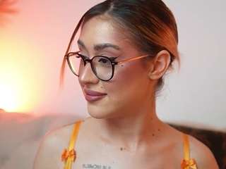 AileenAxa