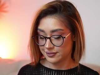 AileenAxa