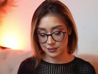 AileenAxa
