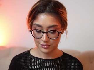 AileenAxa