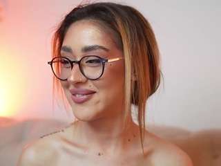AileenAxa
