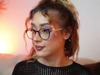 AileenAxa