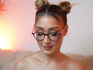 AileenAxa
