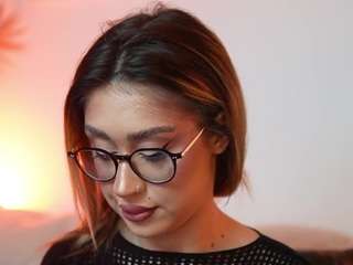 AileenAxa