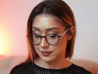 AileenAxa