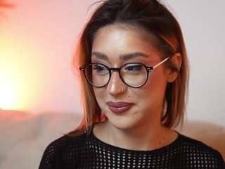 AileenAxa
